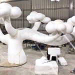 運(yùn)用保麗龍做出藝術(shù)品等比初胚模型，展現(xiàn)藝術(shù)品各個(gè)階段的不同面貌。