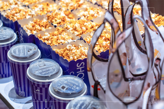 2025年第二場「新業(yè)FUN映所」與臺中的家族好友相聚，附上香甜可口的爆米花及清涼飲品，揭開維京世界的冒險篇章。