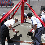 『新業(yè)雅致』謹(jǐn)訂於民國102年7月12日吉時(shí)舉行開工典禮。