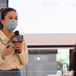 再度邀約來自南投中興新村的老師，認識臺灣在地草本植被，編綁藥草漢方按摩球，感受『植系療癒力』。