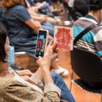 贈予每一位來賓的作品小卡，其中的作品－「無花果」是楊士毅想起那些把花開在自己心裡，卻將成果放在自己身邊的人，將這一份感謝送給大家。