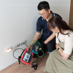 由專業(yè)廠商進(jìn)行電視及網(wǎng)路線路測(cè)試，檢測(cè)訊號(hào)穩(wěn)定性與設(shè)備正常運(yùn)作，讓住戶享有順暢的影音與數(shù)位生活。