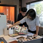 我們處處留心，嚴(yán)選合宜的板材顏色與紋路，就是為了讓您住得舒心。