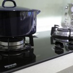 林內(nèi)Rinnai兩口式瓦斯?fàn)t，火候好控制，更加享受料理的時(shí)光，讓美味不打折扣。