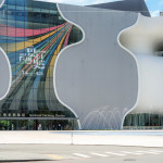 一年一度的新業(yè)藝文日，邀請新業(yè)住戶相聚『臺中國家歌劇院』，共赴一場身歷其境的職人音樂劇，度過充滿知性的週末午后。