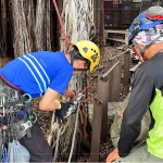 每次的攀登任務(wù)需慎重且仔細(xì)，搭配上同伴的協(xié)助，才能安全攀登，準(zhǔn)確執(zhí)行。