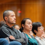 閉上雙眼，放鬆心情，沉浸在自然音樂裡，感受旋律帶來的療癒感，順著音流，浸潤在萬物的共鳴。