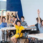 活動(dòng)尾聲的QA時(shí)間，來賓與講師熱烈互動(dòng)，從走訪建築到藍(lán)曬藝術(shù)的創(chuàng)作，現(xiàn)場氣氛溫暖而熱情。