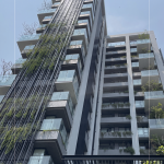 建築體採「類雙十字型立面」設(shè)計，達成真正的三面採光，毋須與別戶共用牆壁，通風效果佳。