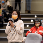 家族、粉絲的踴躍提問，子育的暖心回應(yīng)，溫暖真摯令人動容。