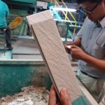 磁磚經(jīng)過(guò)窯爐燒製，可看出試煉前後差異。前一片是經(jīng)過(guò)燒窯的磁磚，與後方未經(jīng)窯爐燒製的磁磚相比，明顯變得精實(shí)，表面色澤紋路更清晰，最重要的，是其堅(jiān)韌度變得更高，作為建材使用更安心。