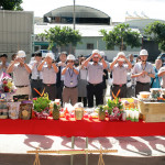 焚香裊裊間，繫起天地與人之間的溝通，期待與這塊土地譜出『心』的回憶。