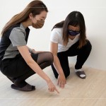 德國進(jìn)口超耐磨木地板，可以降噪17db，安心的低甲醛更取得臺灣健康『綠建材標(biāo)章』，是友善環(huán)境的綠色選材。(圖為自由居–實(shí)體空間)