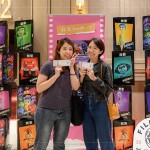 藉由新業(yè)FUN映所的機會，和三五好友、閨密、家人相聚，歡愉的心情溢於言表。