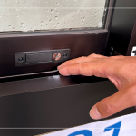 配有『限開裝置』，確保家中孩童的生活安全。