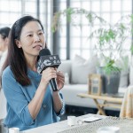 在一期一會的相遇中與同桌好友相談與茶師相識，分享對於評鑑杯、小壺泡的見解與感受，平靜優(yōu)雅、舒適自在。