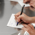 在感動之餘，也不忘對默默守護我們的打火英雄說聲謝謝，劇團會將來賓的祝福與鼓勵，分別寄送到臺灣各地的消防分隊，傳遞滿滿的溫暖與感謝。