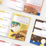 與教育局合作推出美感聯(lián)絡(luò)簿，經(jīng)過插畫家的用心設(shè)計(jì)，讓書寫、閱讀更輕鬆有趣。