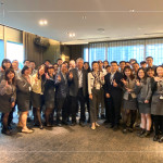 集結(jié)『土地開(kāi)發(fā)、設(shè)計(jì)、營(yíng)建、行銷、客服、活動(dòng)』幹部，參與全員品牌意識(shí)培訓(xùn)課程，企業(yè)如同參天巨樹(shù)，各司其職並互相提攜，讓蔓延的枝葉，充滿盎然的生機(jī)。