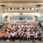 睽違許久的美術(shù)館聚會，在歡笑與溫暖中度過，記錄下難忘的相聚時光。