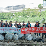 新業(yè)建設(shè)x荒野保護(hù)協(xié)會，站在筏子溪床上記錄這一刻，希望以實際行動，將這片淨(jìng)土，帶給自己與未來下一代，我們的力量或許有限，但是希望的力量很大，願這樣的共識可以永續(xù)流傳。