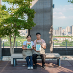 與家人親友相約一場藝遊時(shí)光，享受創(chuàng)作的過程，同時(shí)也在與自己對話，讓身心放鬆的溫柔練習(xí)。