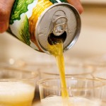 炎炎夏日就是要來杯消暑良品，新業(yè)品味食光－《臺味精釀沙龍》嚴選百花齊放的臺灣精釀好滋味。