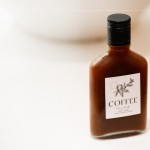 以開(kāi)水潤(rùn)口讓口腔味蕾留白，細(xì)品風(fēng)味果醬的多層次韻味，感受馬告南莊橙『優(yōu)雅的苦』、『刺激的麻』。